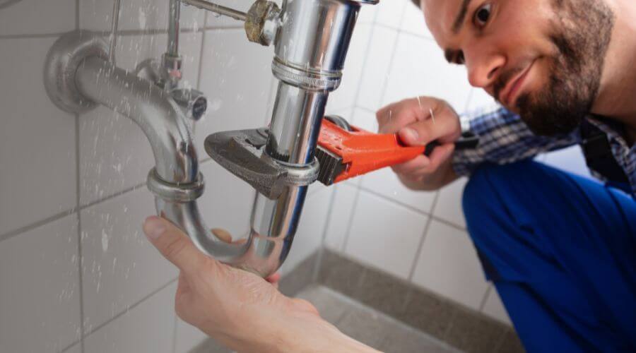 Local tankless water heater installation in Guthrie, OK